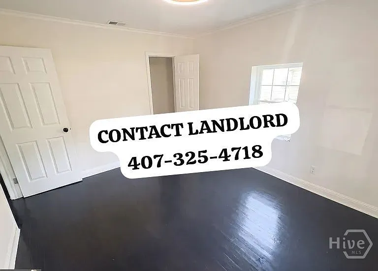 601 Community Dr — Photo 12