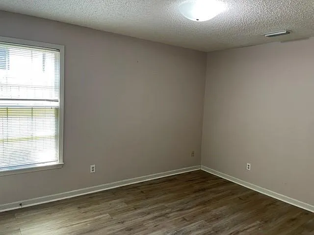2018 Courtland Pl — Photo 17