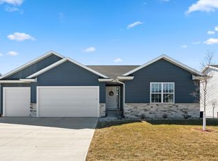 1267 Echo Ridge Ln, Marion, IA 52302