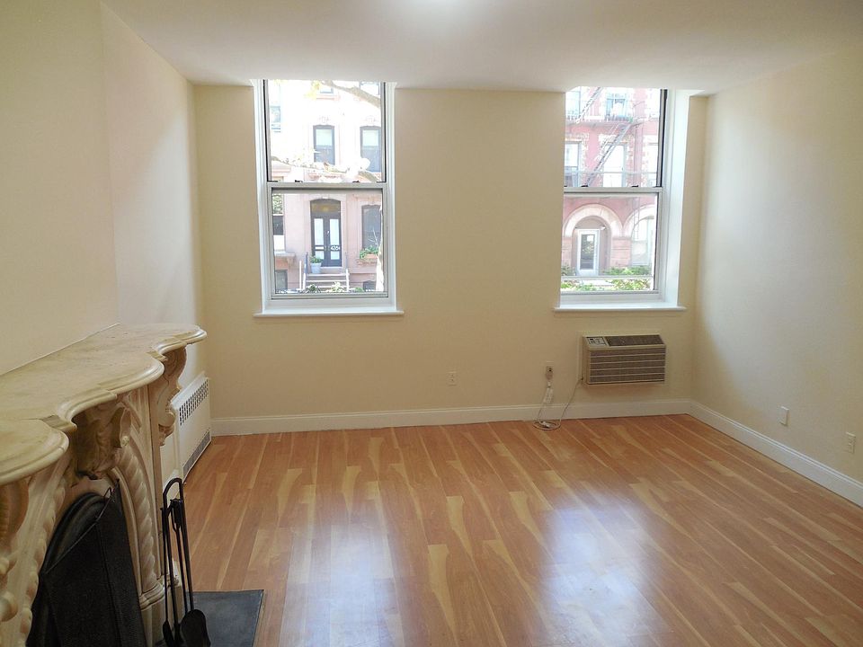 1st image of 419 Clinton St #2A