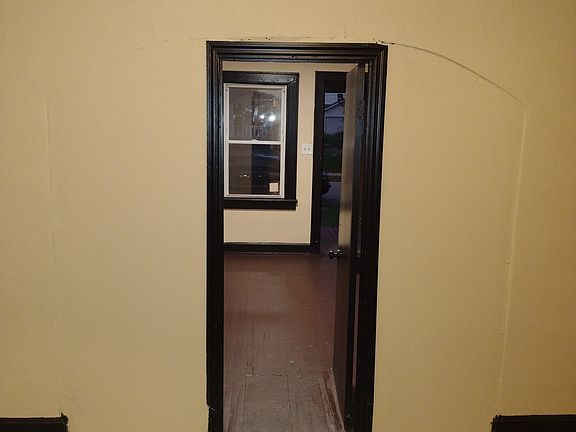 3rd image of 1099 20th Ave