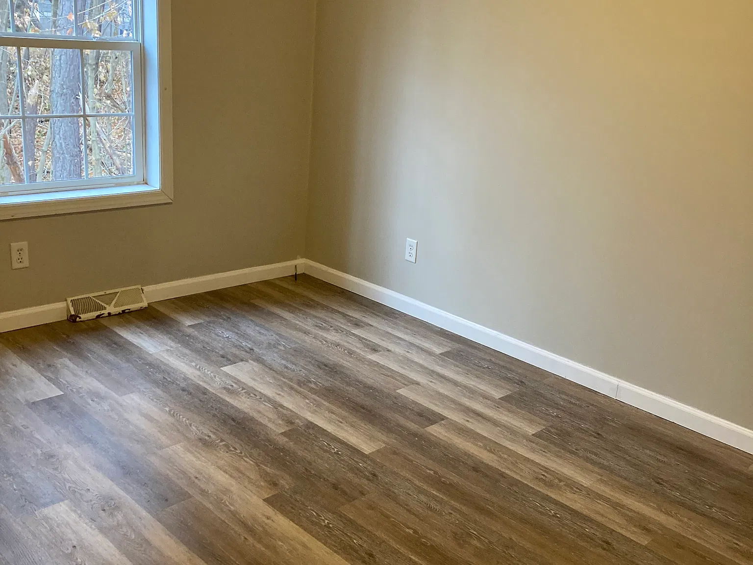 3 bed, 1600 sqft, $2,000 — Photo 4