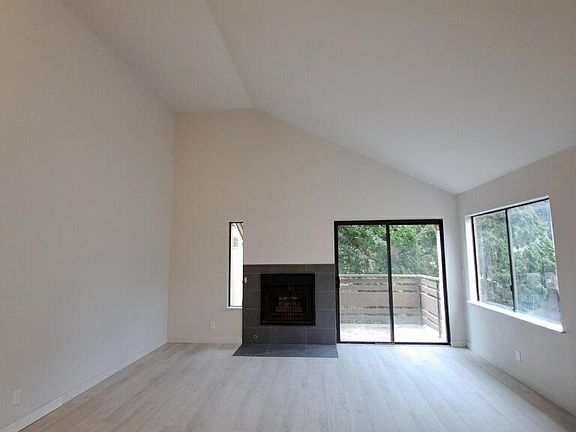 4th image of 9925 Scripps Westview Way Unit 224