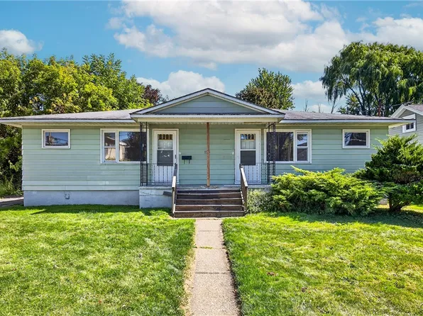 126 Clark St, Canastota, NY 13032