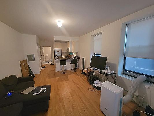 3rd image of 305 W 150th St APT 311