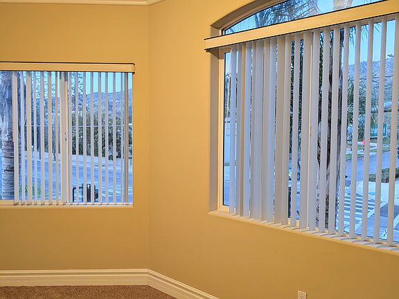 2nd image of 1211 N Glenoaks Blvd