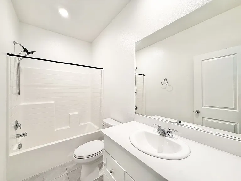 11596 S Crescent St — Photo 13