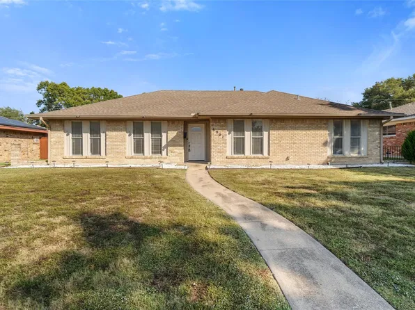 6907 Pickrell Dr, Dallas, TX 75227