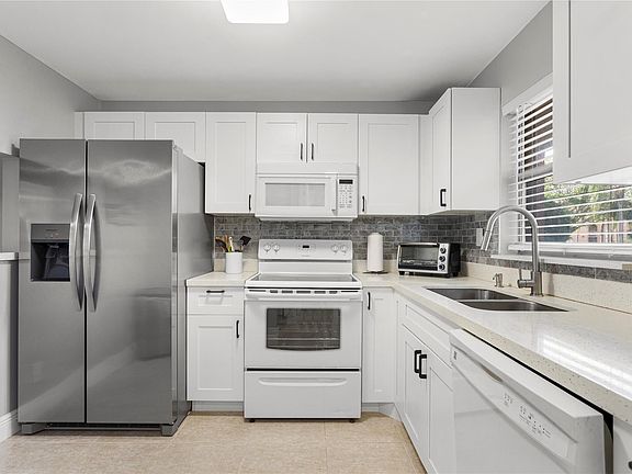2nd image of 9700 Sunrise Lakes Boulevard #101