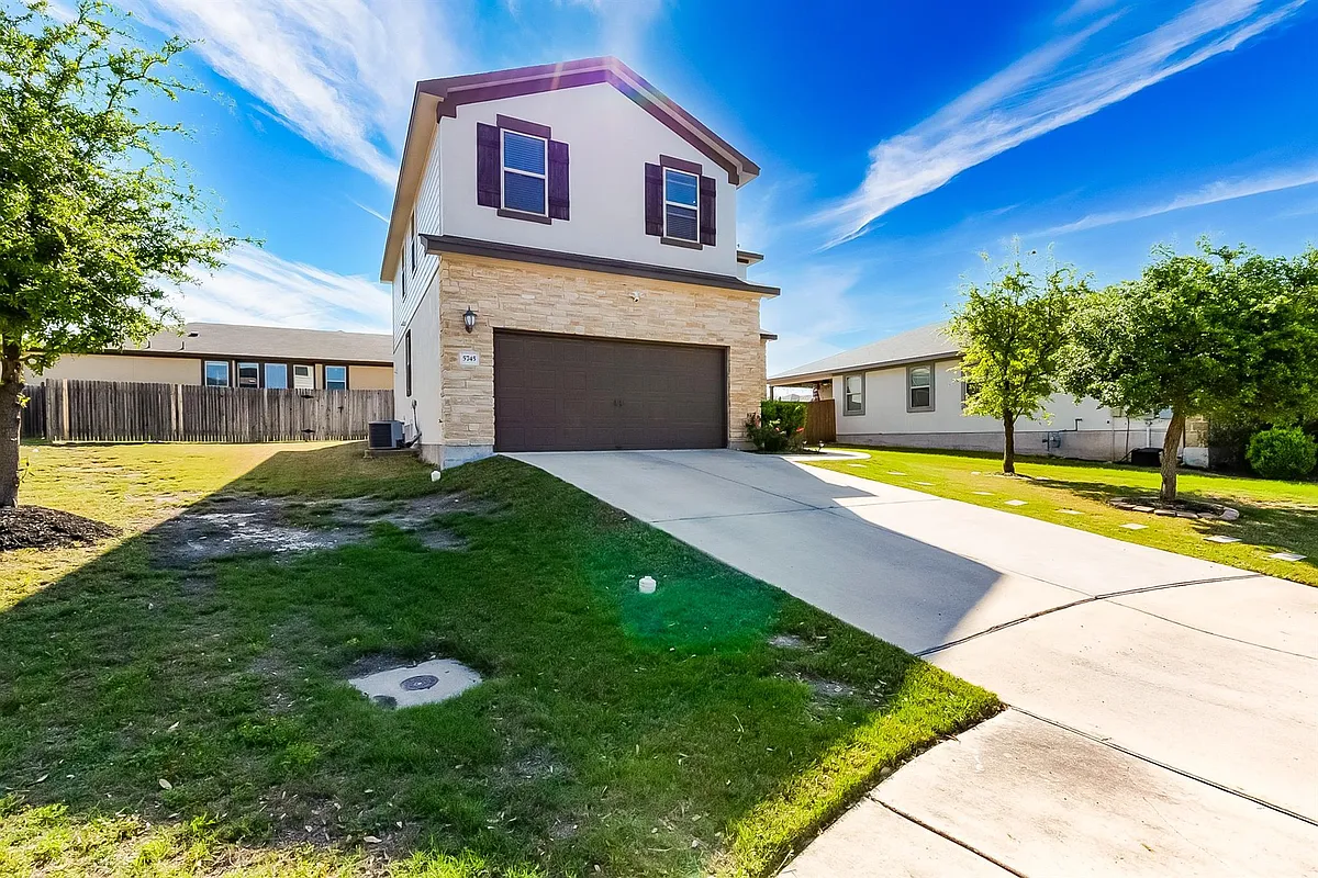 Building Photo - 5745 Porano Cir