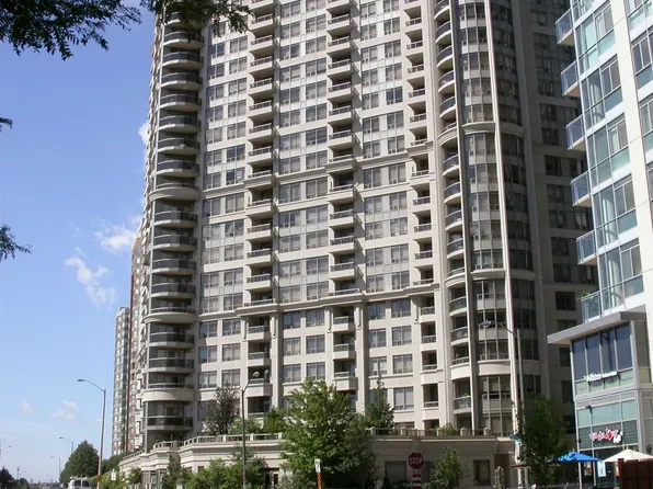 3880 Duke Of York Blvd, Mississauga, ON
