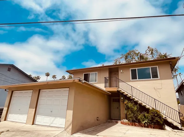4523 Spring St, La Mesa, CA 91941