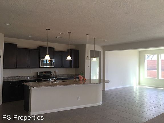 3rd image of 5028 Calle Espana NW