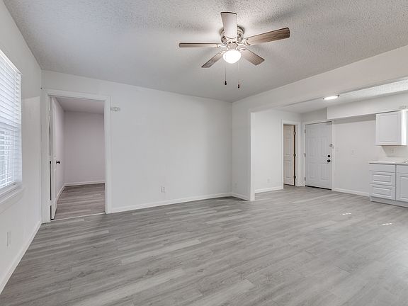 3rd image of 12900 Quail Dr