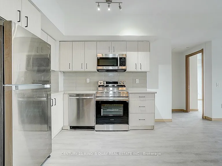 3429 Sheppard Ave E #802 — Photo 7