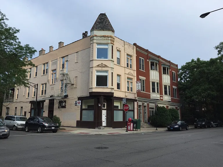 1153 W Dickens Ave — Photo 10