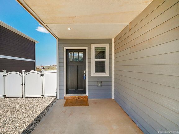 3rd image of 4521 Bobolink Ln #305A