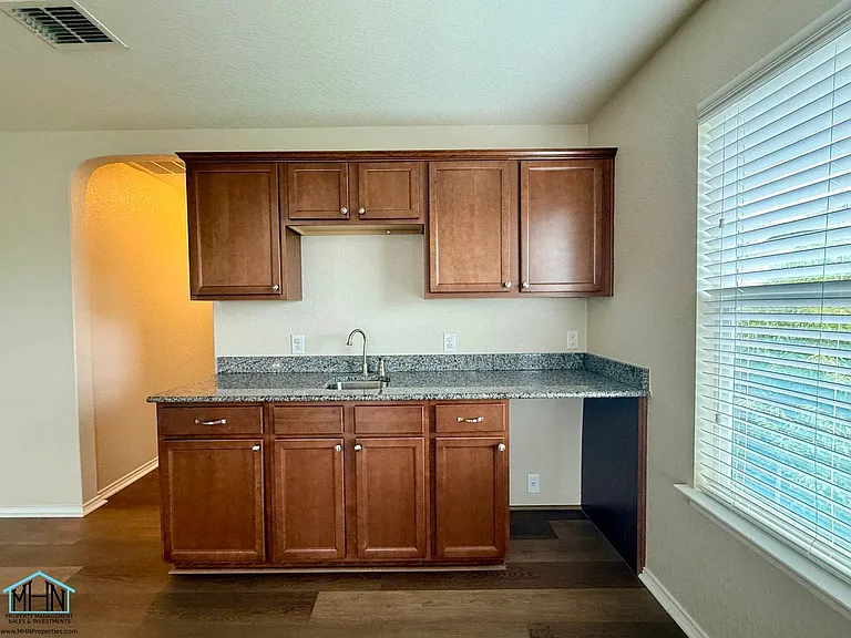 13714 Altamirano — Photo 15