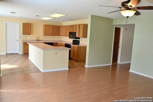 3317 Fresno Pl — Photo 7