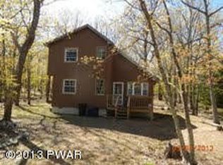 475 Mourning Dove Ct, Bushkill, PA 18324