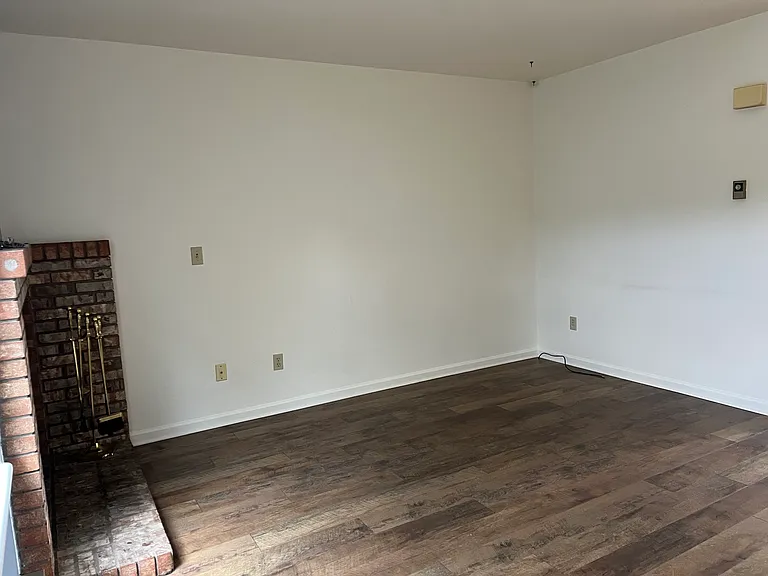 3200 Azalea Dr #E3 — Photo 10