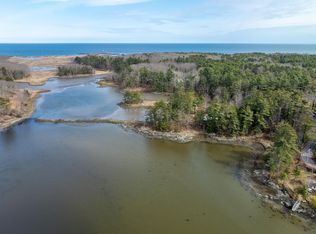 26 Goodwin Rd, Kittery Pt, ME 03905