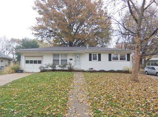 703 SW Lea Dr, Lees Summit, MO 64081