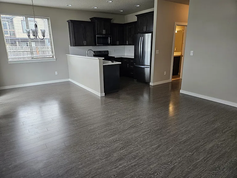 13714 NE 64th Cir — Photo 3