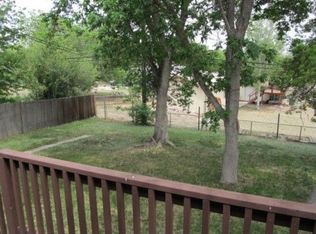 30 Macalester Rd, Pueblo, CO 81001