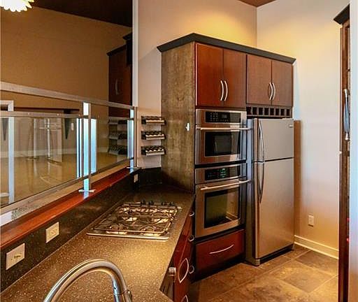 4th image of 611 N Park Ave APT 510