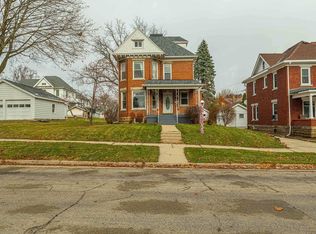 2113 11th Street, Monroe, WI 53566