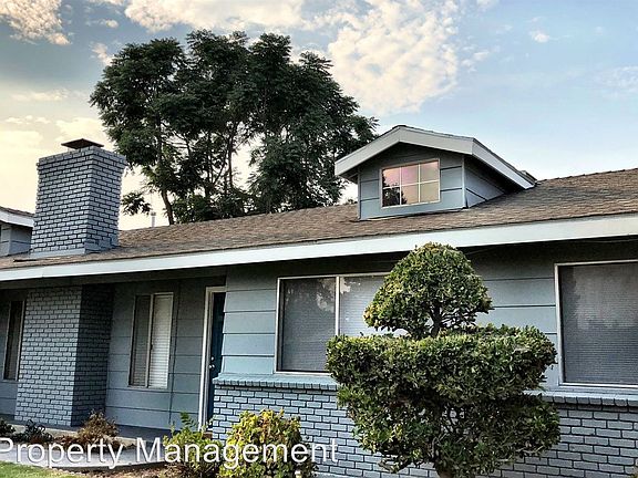 2nd image of 1112 E Feemster Ave