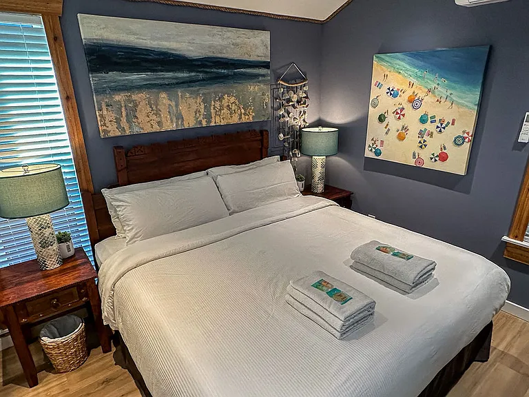 116 Pelican Ct — Photo 2