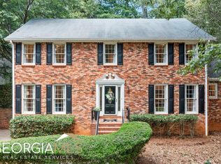 100 Grassnut Ct, Roswell, GA 30076
