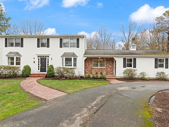 2nd image of 15 Ramblewood Dr