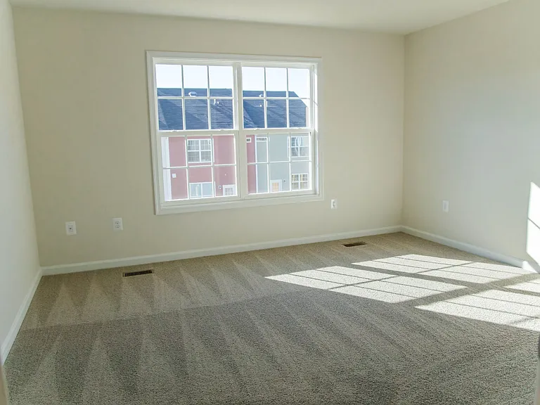 113 Oakshire Ct — Photo 5