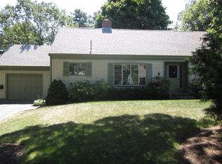 11 Narrows Ln, South Yarmouth, MA 02664