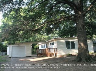2009 SW Tara Ave, Topeka, KS 66611