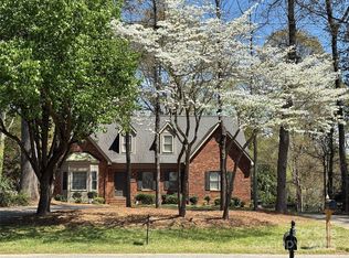 119 Lakenheath Ln, Matthews, NC 28105