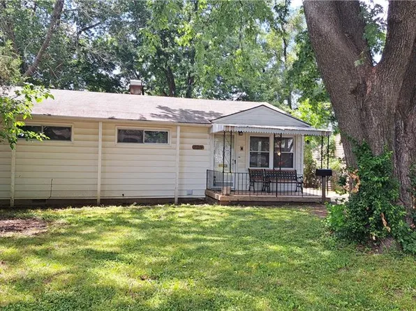 1604 N High St, Independence, MO 64050