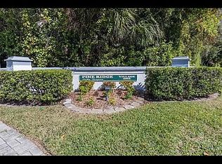 1308 Pine Ridge Cir E APT E3, Tarpon Springs, FL 34688