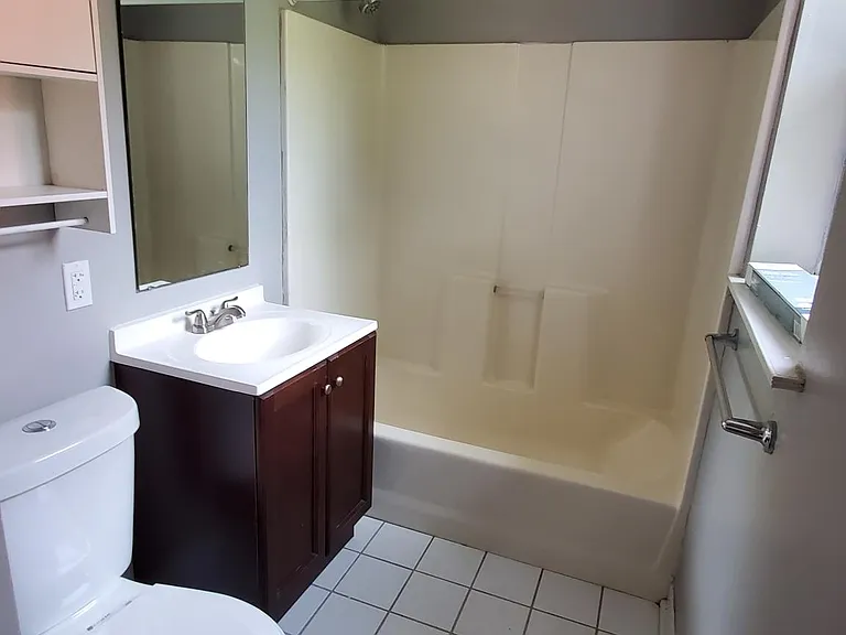 4433 Pershing Ave — Photo 6
