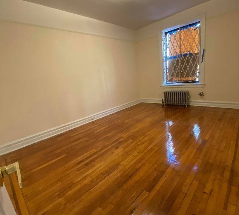 2nd image of 220 72nd St #A14