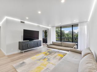 23200 Camino Del Mar #302, Boca Raton, FL 33433