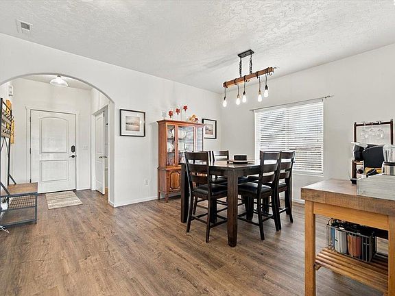 5th image of 5729 Sidon Ln