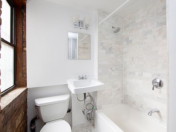 4th image of 40 Clinton St APT 1C