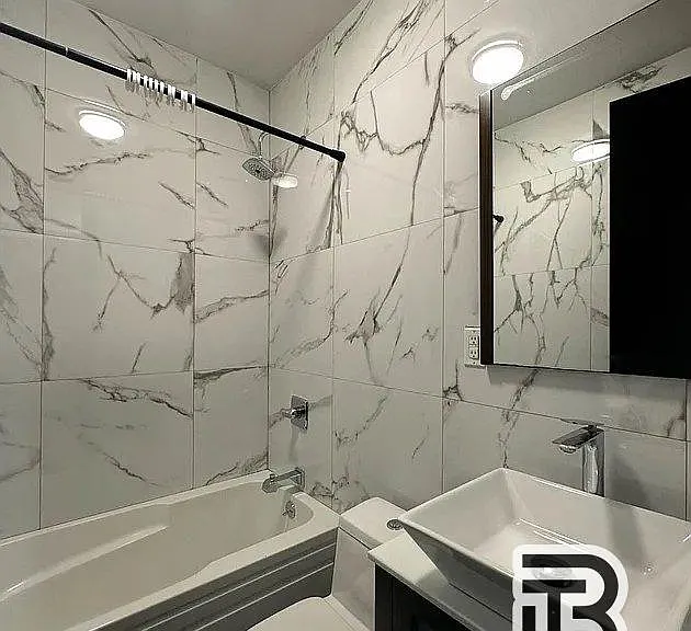 758 Putnam Ave #1 — Photo 14