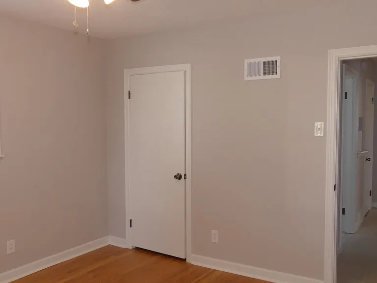 2135 Sublette Ave — Photo 18