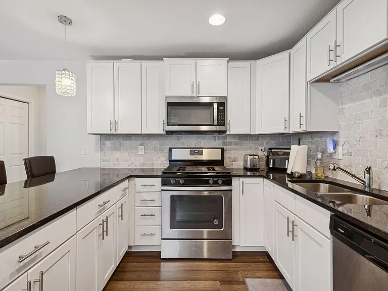 3512 Dupont Ave S #2 — Photo 5