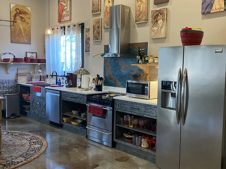 Kitchen features everything one may desire for cooking needs